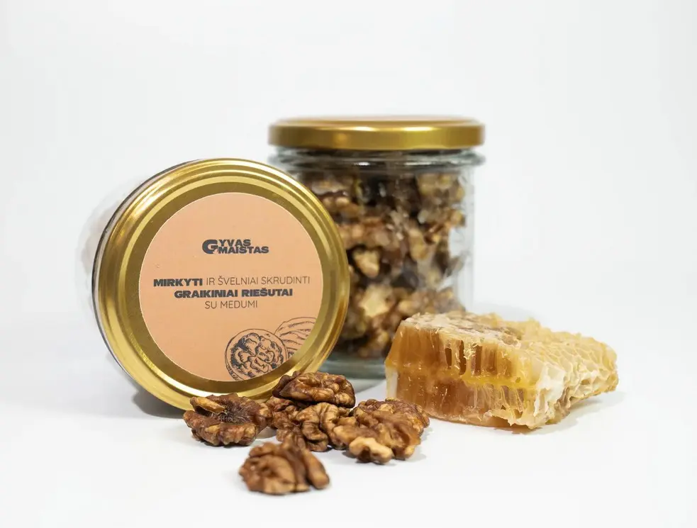 GRAIKINIAI RIEŠUTAI SU MEDUMI – Švelniai Skrudinti, 120g.