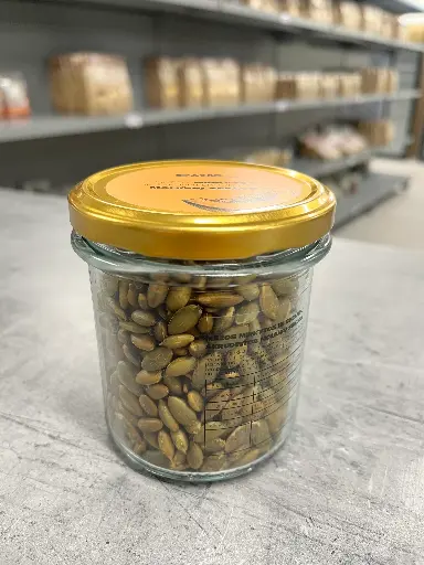 Mažos mirkytos ir švelniai skrudintos, SŪDYTOS moliūgų sėklos, 120g.